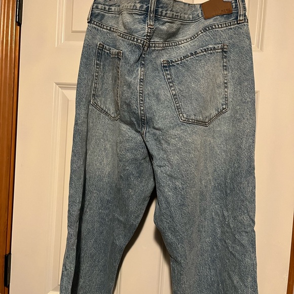 Aeropostale High Rise Baggy Distressed Jean - Picture 2 of 11